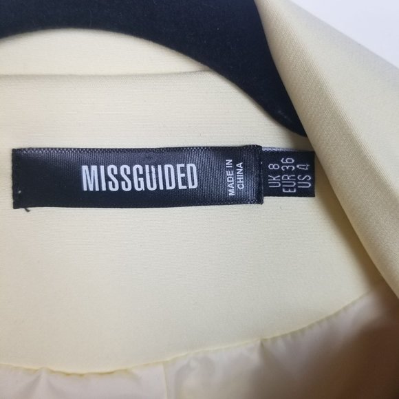 Missguided Women's 4 Butter Yellow Long Sleeve Two Button Blazer Jacket - Picture 6 of 8